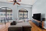 507 Sabine St - Photo 9