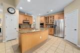 484 Cullen Blvd - Photo 8