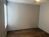 8710 Piney Point Dr - Photo 11