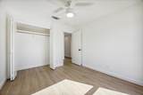 6411 Sandshof Dr - Photo 28