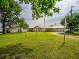 736 Lakecrest Dr - Photo 4