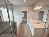 11624 Comano Dr - Photo 16