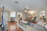 921 Dexter Dr - Photo 9