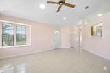 1801 Twisted Oak Dr - Photo 2