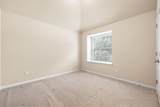 221 Loch Lomond St - Photo 21