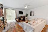 606 Lynn St - Photo 3