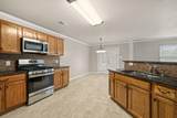 1421 Newbury St - Photo 14
