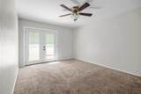 6718 Silvermine Dr - Photo 17