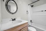 6718 Silvermine Dr - Photo 22