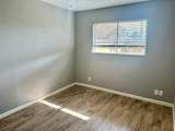 836 Meadows Dr - Photo 9