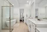 1201 Highcrest - Photo 24