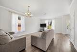 111 Brazos Ln - Photo 5