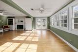 633 Castell Ave - Photo 14