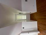 208 Medina St - Photo 14