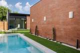 2112 Lawnmont Ave - Photo 17