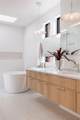 2112 Lawnmont Ave - Photo 21