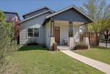 814 46th St - Photo 1