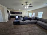 212 Yoakum St - Photo 16