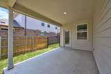 10601 Seguin St - Photo 35