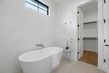 6611 Lexington Rd - Photo 21