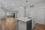 2827 Manor Rd - Photo 13