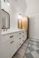 200 Kings Way - Photo 12