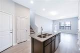 15008 Forum Ave - Photo 6