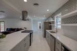 1610 Pecan St - Photo 14