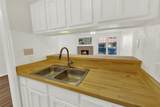 1202 Thorpe Ln - Photo 15