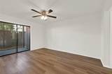 1202 Thorpe Ln - Photo 18