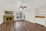 1202 Thorpe Ln - Photo 4