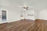 1202 Thorpe Ln - Photo 6