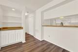 1202 Thorpe Ln - Photo 7