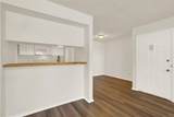 1202 Thorpe Ln - Photo 8