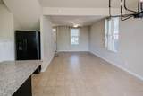 305 Trestle Tree St - Photo 5