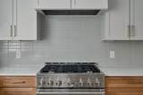 2209 Woodland Ave - Photo 17