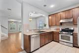 1310 Parmer Ln - Photo 10