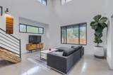 2001 Sl Davis Ave - Photo 4