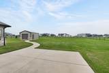 412 Farmstead Dr - Photo 38