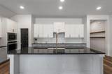 111 Brookside St - Photo 4