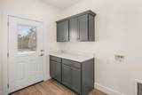 802 Creek St - Photo 15