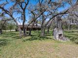 230 Meadowview Dr - Photo 2