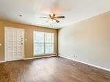 216 Lucas St - Photo 2