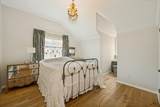 10024 Circleview Dr - Photo 19