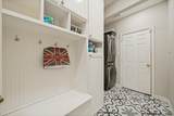 10024 Circleview Dr - Photo 22
