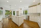 10024 Circleview Dr - Photo 9