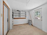 210 Harvard St - Photo 29