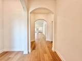 471 Young St - Photo 3
