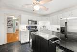 1406 Summit St - Photo 16