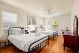 1406 Summit St - Photo 9